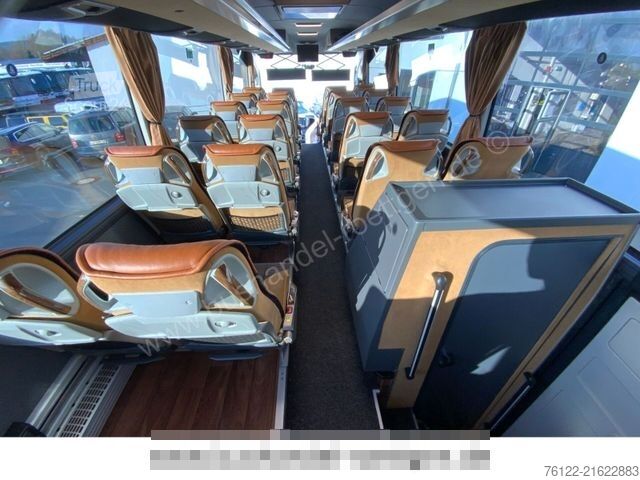 Motor coach MERCEDES-BENZ Tourismo L 17 RHD / 5 Sterne