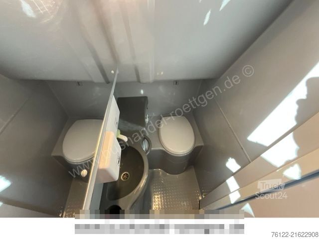 Touringcar MERCEDES-BENZ Tourismo 16 RHD / 516 / R08