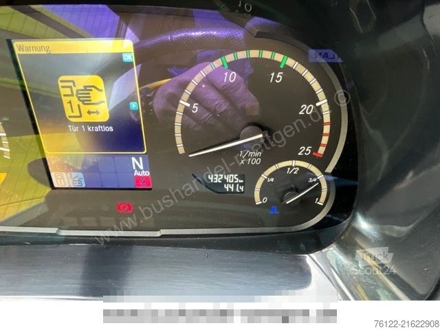 Touringcar MERCEDES-BENZ Tourismo 16 RHD / 516 / R08