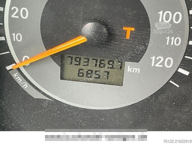 Articulated bus MERCEDES-BENZ Conecto G/Klima/O 530 G/A23/A40