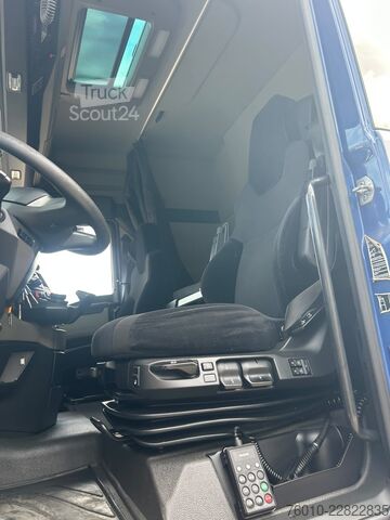 φορτηγό με επίπεδη καρότσα MAN TGS 26.470