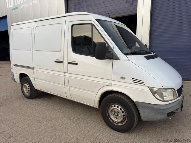 Furgão de painéis Mercedes-Benz Sprinter 208 **208CDI-GERMAN ORIGINE**