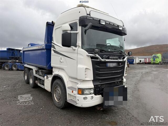 Ανατρεπόμενο φορτηγό Scania R560 6x2 tipper equipped for snowplowing, with und