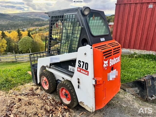 Φορτωτής Bobcat S70 Compact Loader with Sweeper, Bucket and Pallet