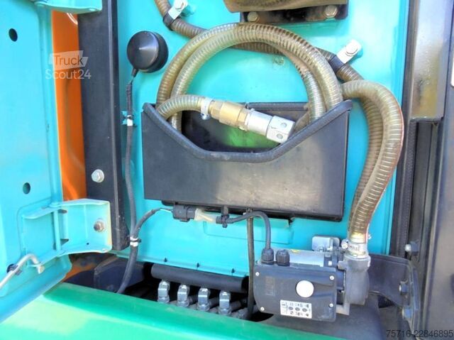 ερπυστριοφόρος εκσκαφέας Kobelco SK 210 LC-10