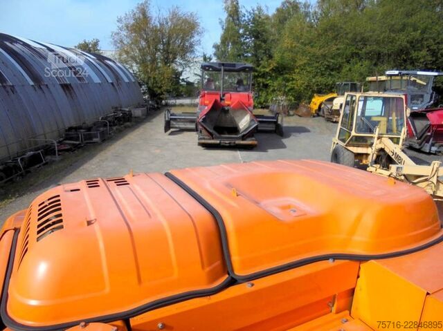 ερπυστριοφόρος εκσκαφέας Kobelco SK 210 LC-10