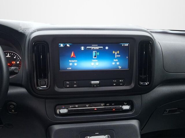 Minibuss Mercedes-Benz VITO 116 TOURER NEUES MODELL AHK 2,5t NAVI KAM