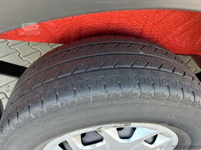 Tovornjak z zabojnikom Ford Transit 2.0 TDCI Trend / 147 dkm / L3 H2 / APK ...