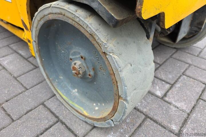 Scherenhebebühne Haulotte Compact 10N Electric, 10m Working Height, 230kg Ca