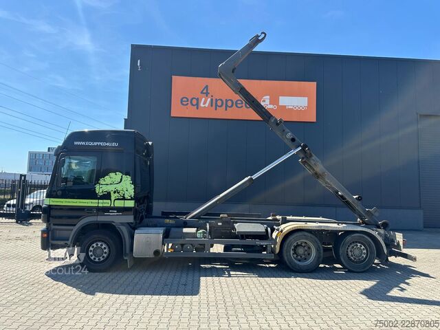 Hakenarmsystem Mercedes-Benz Actros 2646 MP3 ACTROS 2646 V6 6x2 / 3 PEDALS /...