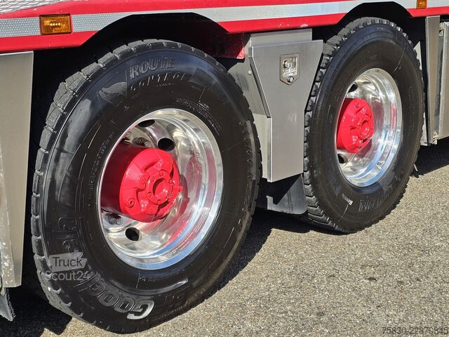 Standard-SZM Scania R650 V8 8x4 / HMF 9520 + JIB + WINCH / 140.000 ...