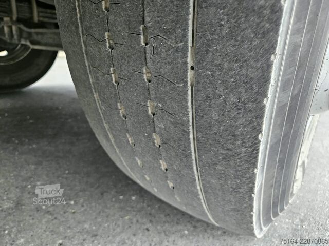 Háromirányú billenő teherautó Volvo FMX 460 8x4 Bordmatik