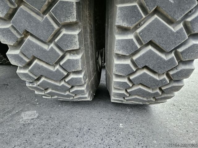 Háromirányú billenő teherautó Volvo FMX 460 8x4 Bordmatik
