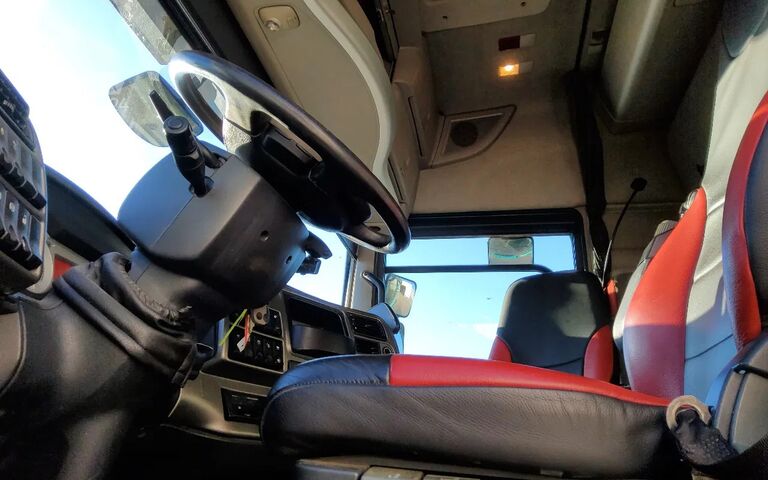 Standaard-SZM Renault Magnum 480 4x2 - PRIVILEGE - EURO 6 - VF617GKA0...