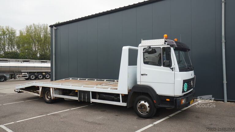 Fourgon porte-voitures Mercedes-Benz 814 machine transporter truck