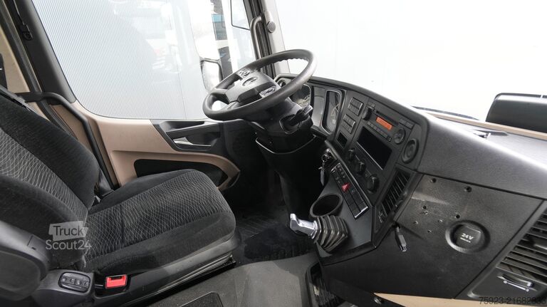 Standaard-SZM Mercedes-Benz Actros 1942 tractor unit