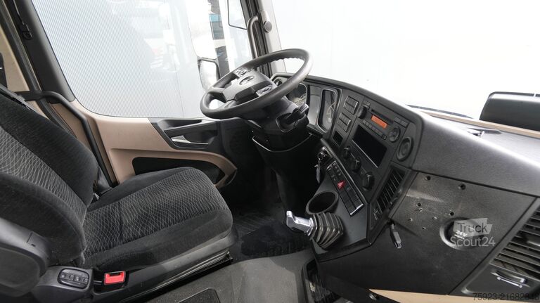 Standaard-SZM Mercedes-Benz Actros 1942 tractor unit