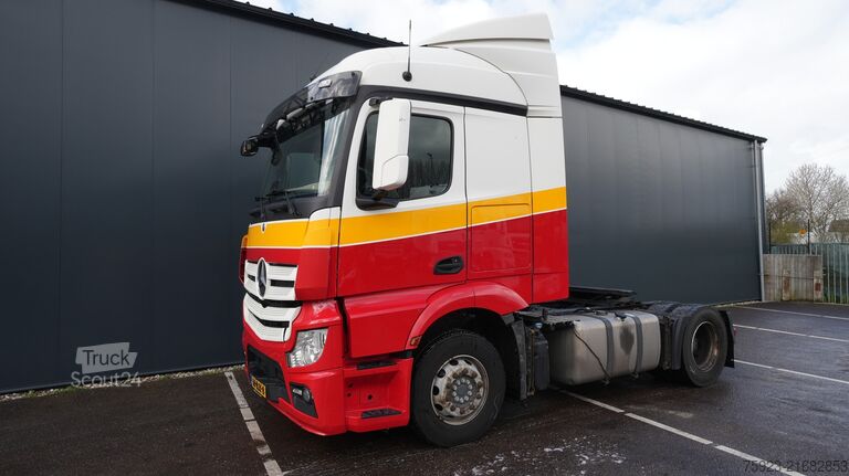 Standaard-SZM Mercedes-Benz Actros 1942 tractor unit