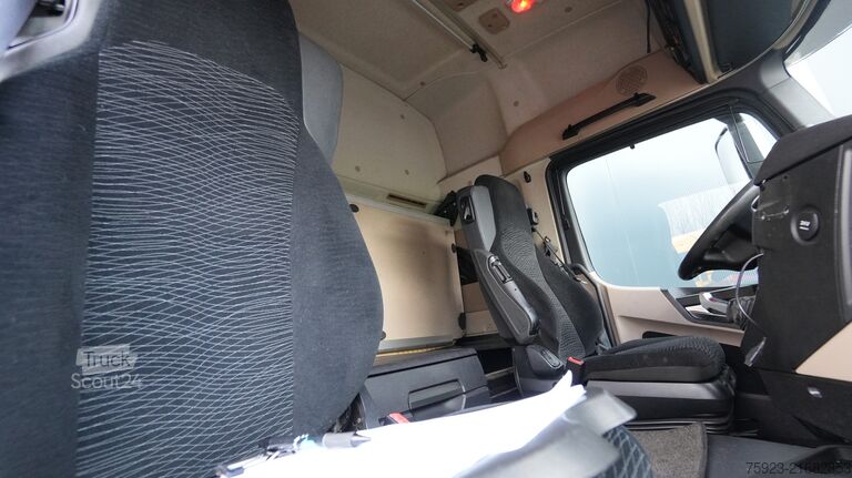 Standaard-SZM Mercedes-Benz Actros 1942 tractor unit