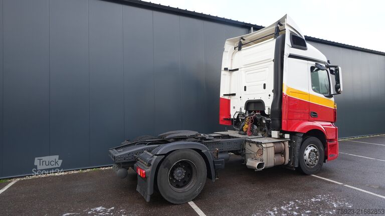 Standaard-SZM Mercedes-Benz Actros 1942 tractor unit