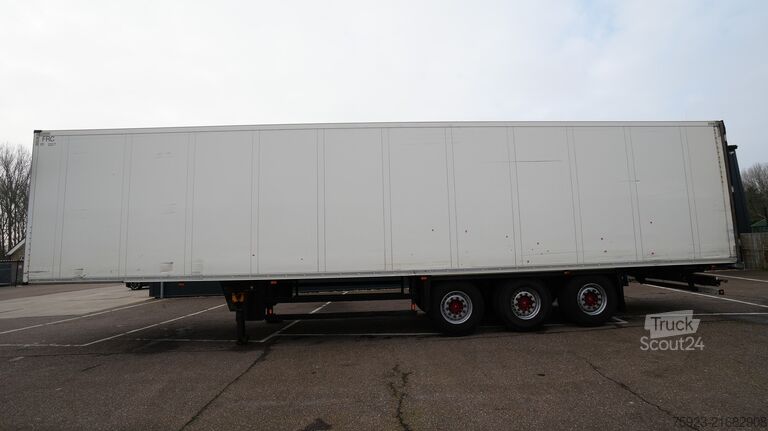 Transporte refrigerado/congelado Schmitz Cargobull Refrigerated trailer