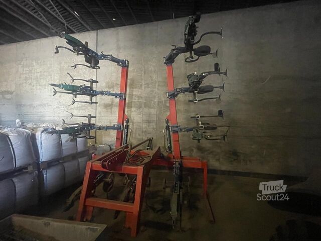 Azada agrícola Hatzenbichler Frontanbauhackmaschine 8/75