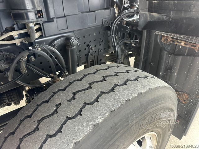 Standard SZM MERCEDES-BENZ 1848 LS HAD 4x4 Arocs Hinterachsschaden