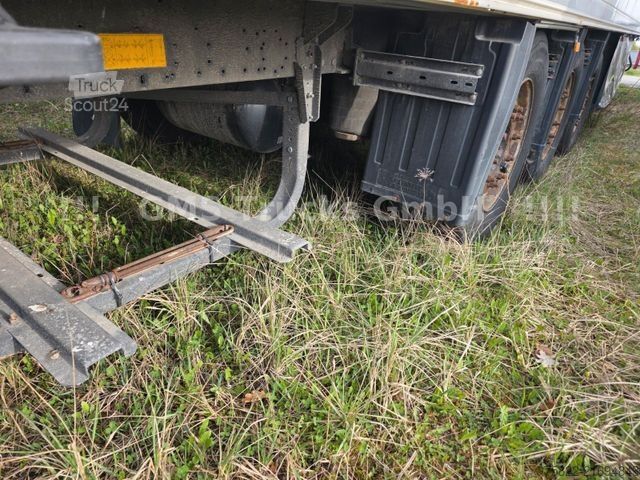 Šaldytuvas puspriekabė SCHMITZ CARGOBULL Frigo Thermo King / Multi Temp / DS