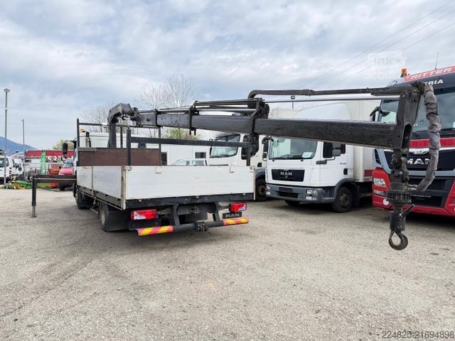 Tovornjak s ploščadjo MAN TGL 12.240 4X2BL PRITSCHE+KRAN HMF 910-K*2007*