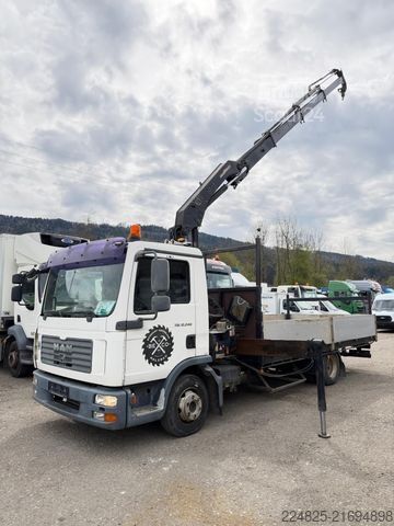 Tovornjak s ploščadjo MAN TGL 12.240 4X2BL PRITSCHE+KRAN HMF 910-K*2007*