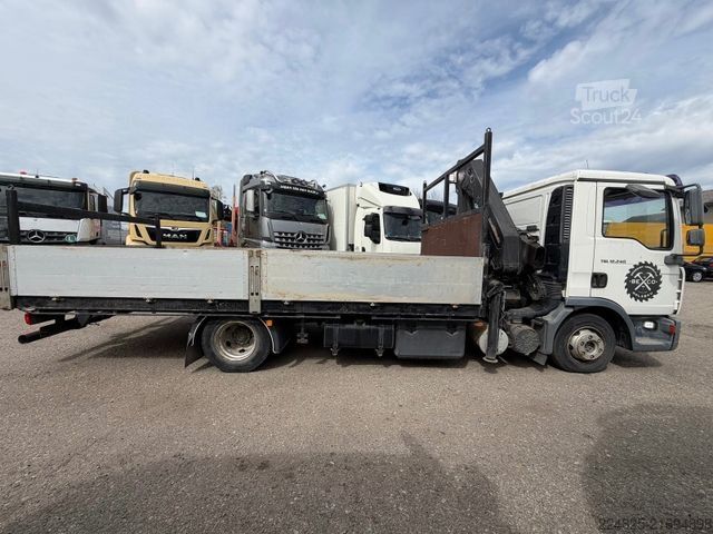 Tovornjak s ploščadjo MAN TGL 12.240 4X2BL PRITSCHE+KRAN HMF 910-K*2007*