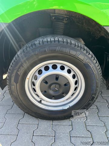 Skåpbil MERCEDES-BENZ Sprinter 317 LANG 9G-TRONIC TOTWINKEL 360°KAMERA