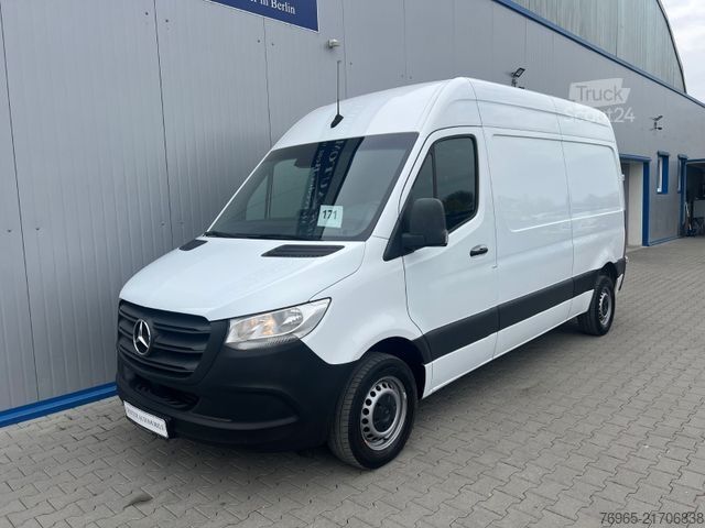 Furgon z wysokim dachem MERCEDES-BENZ Sprinter 314 6G KLIMA NAVI MBUX KAMERA 3SITZ AHK