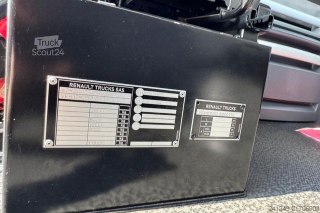LKW mit Pritsche & Plane RENAULT T520 6x2