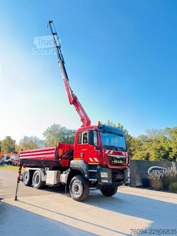 Самосвален камион MAN TGS 28.440 6x4-4 ALLRAD KRAN 16m KIPPER