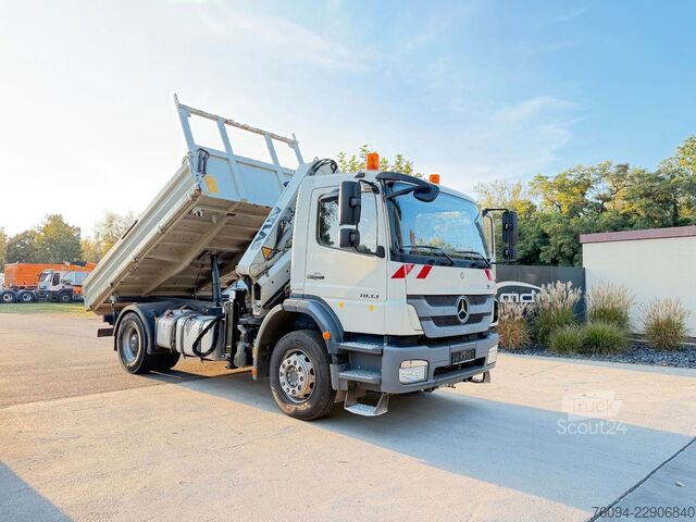 Trójstronna wywrotka MERCEDES-BENZ Axor 1833 4x2 Kipper Kran 13m FUNK AHK