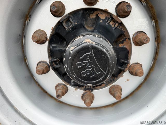 Rimorchio ribaltabile a tre lati  Skelhøje SVF P324 24 t. 3 axle Tipper / Getreide