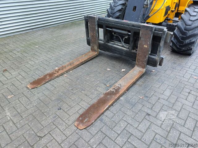 Teleskopinis krautuvas Manitou MHT 860 L