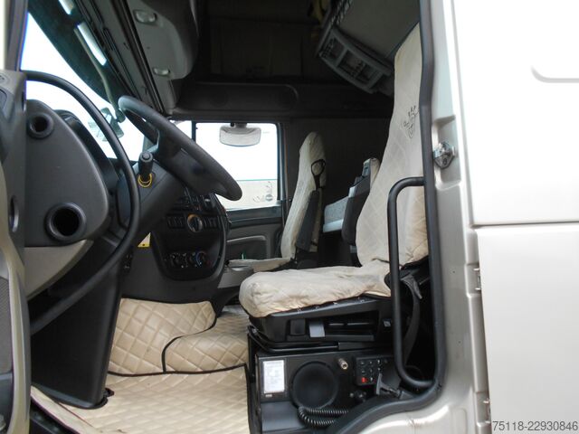 Avolavetta pressupeitolla DAF XF 105.460 6x2 CENTINA + SPONDA