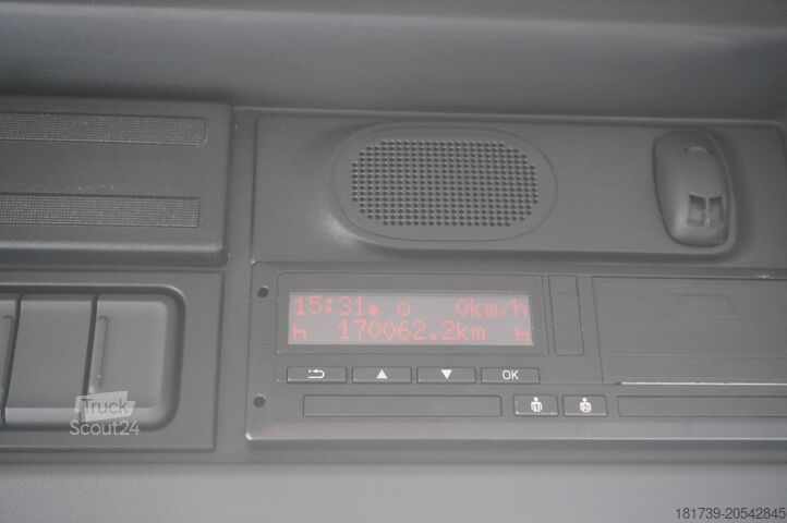 Container DAF LF 290 / 21 EPAL box / 2021