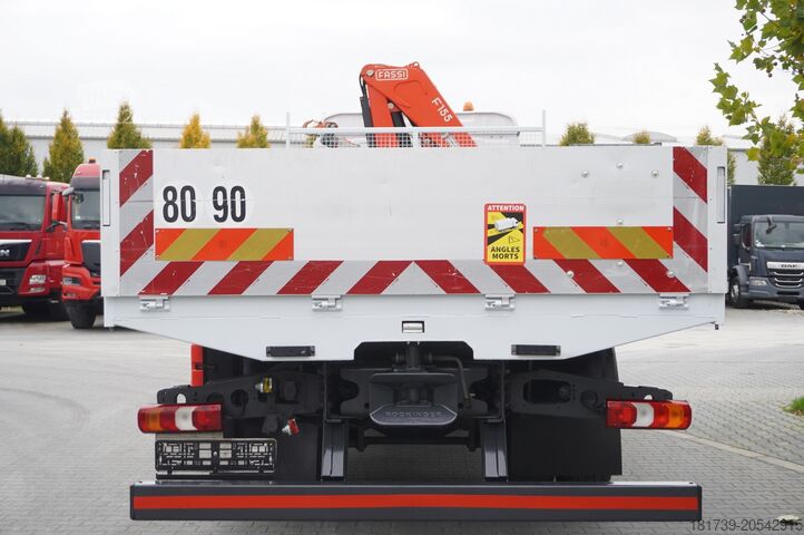 Bredsida med HDS Mercedes-Benz Arocs 1830 / Flatbed 16 EPAL / HDS Fassi