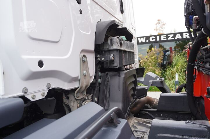 Broadside cu HDS Mercedes-Benz Arocs 1830 / Flatbed 16 EPAL / HDS Fassi