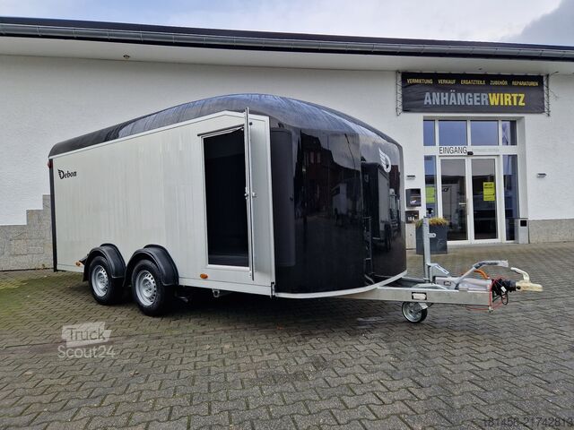 Rimorchio per auto Cheval Liberté C 900 Roadster aerodynamischer Alukoffer Rampe