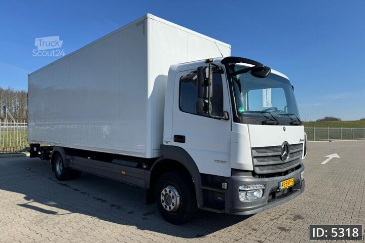 βαλίτσα Mercedes-Benz Atego 1223 Day Cab, Euro 6, / Cargolift