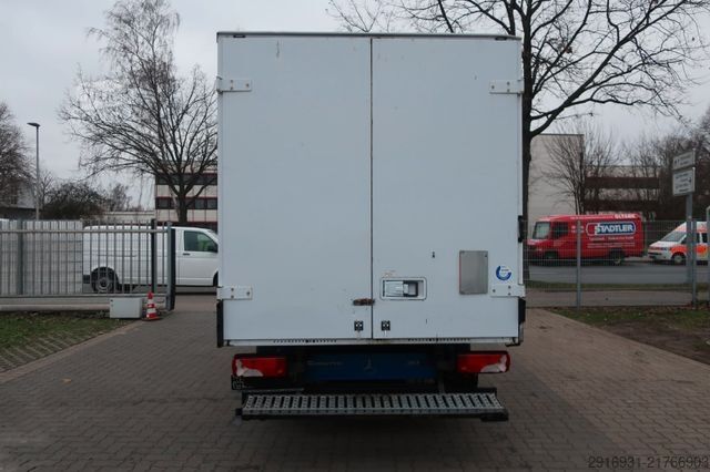 Furgone chiuso MERCEDES-BENZ Sprinter Koffer 313CDI 1.Hand / Trennwand/FN:215