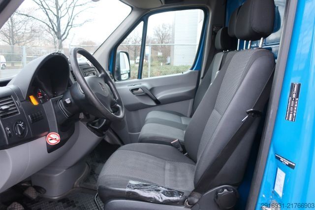 Furgone chiuso MERCEDES-BENZ Sprinter Koffer 313CDI 1.Hand / Trennwand/FN:215