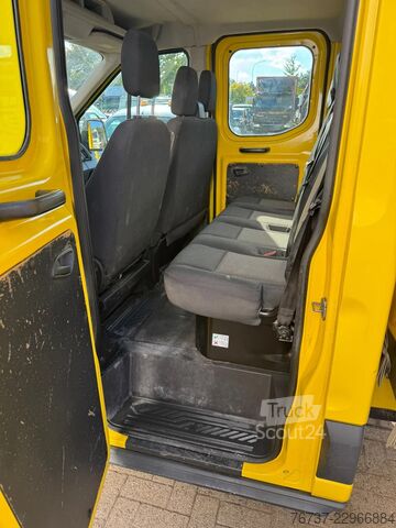 Plattformsskåpbil dubbelhytt Ford Transit **AIRCO-114KW**