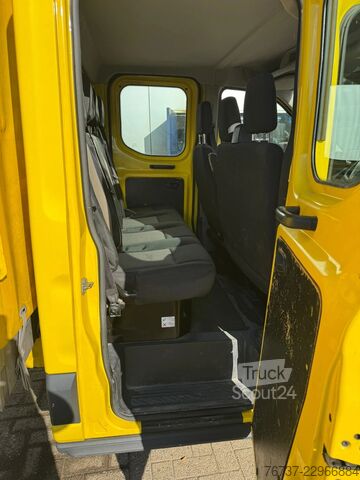 Plattformsskåpbil dubbelhytt Ford Transit **AIRCO-114KW**