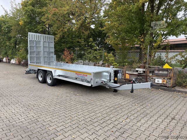 Низькорамний причіп Möslein TT 11-E6x2  Tieflader für Fräsen breiten Rampen, Neu