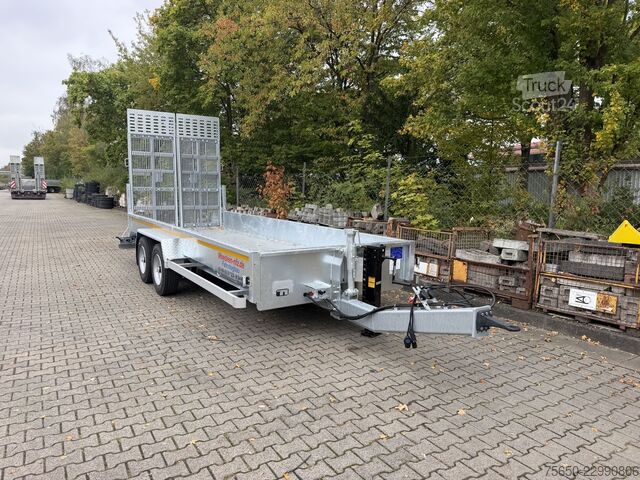 Низькорамний причіп Möslein TT 11-E6x2  Tieflader für Fräsen breiten Rampen, Neu
